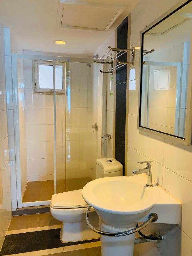 Likas Square - Kk Spacious Apartment